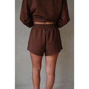 Chosen by tuchuzy | S | Shorts 3" Inseam Womens Brown Pull On Luxury